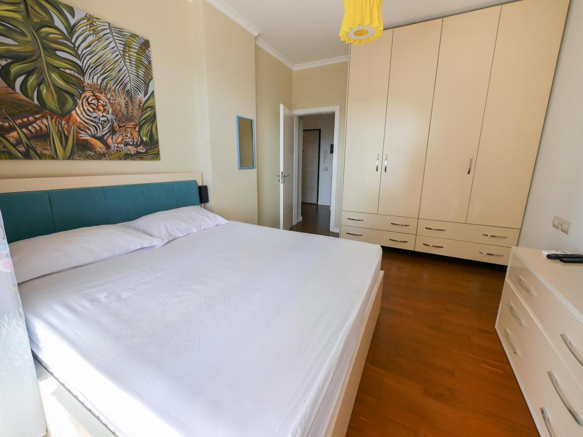Seaview Apartment Вльора Екстер'єр фото